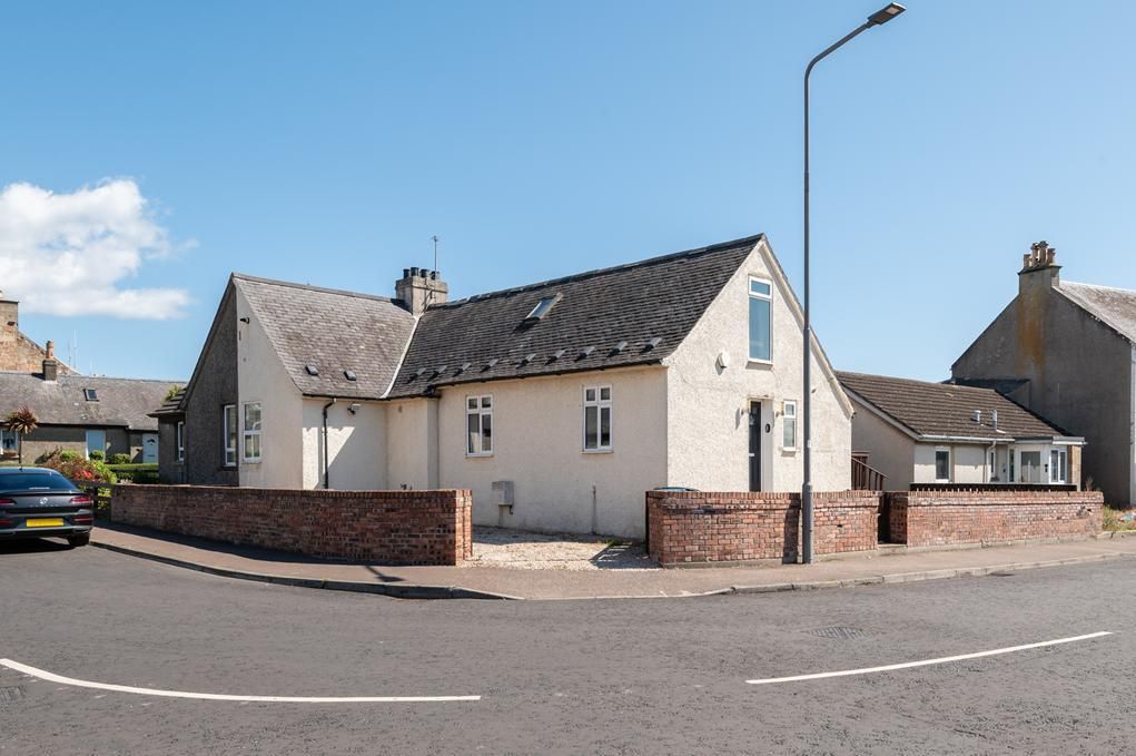 Property photo 1 of 25 Cup1499Seg Front External