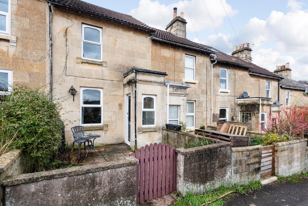 Property photo 1 of 13 12 Hampton View, Bath, Somerset, Ba1 6Jl-1.Jpg
