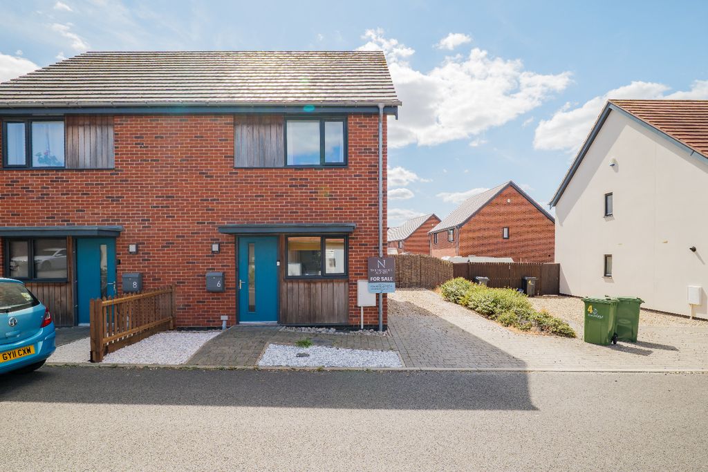 Property photo 1 of 14 5306683