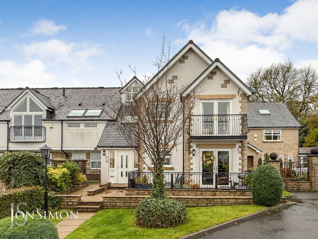 Property photo 1 of 26