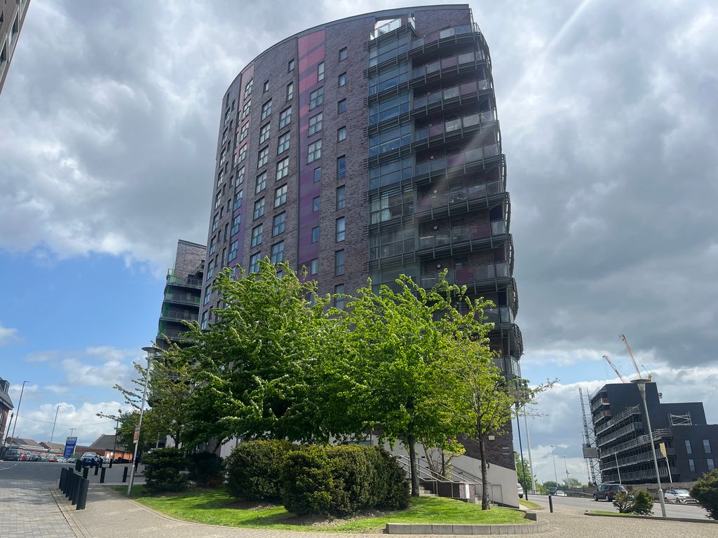 Property photo 1 of 10