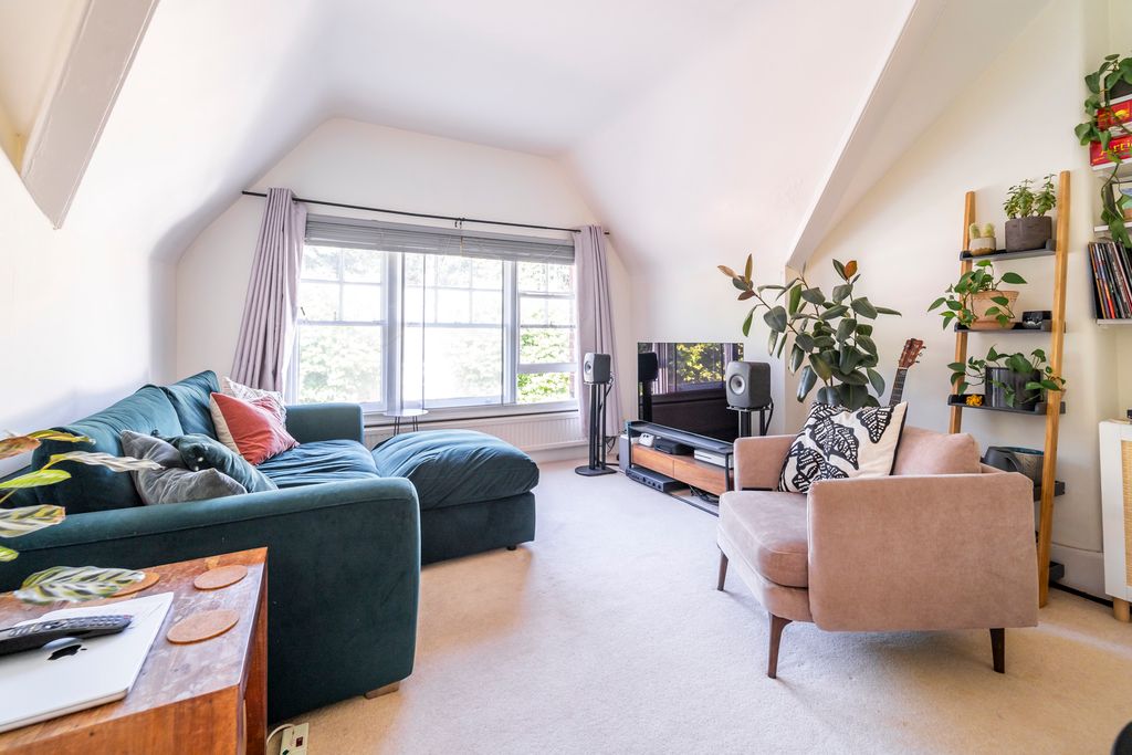Property photo 1 of 10 Ndb06117