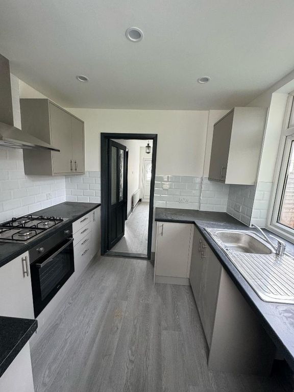 Property photo 2 of 10 Photo 2