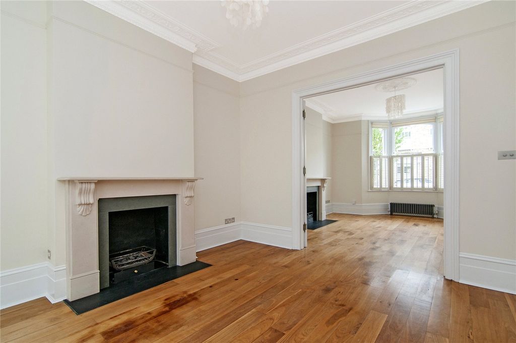 Property photo 3 of 16 Reception Room