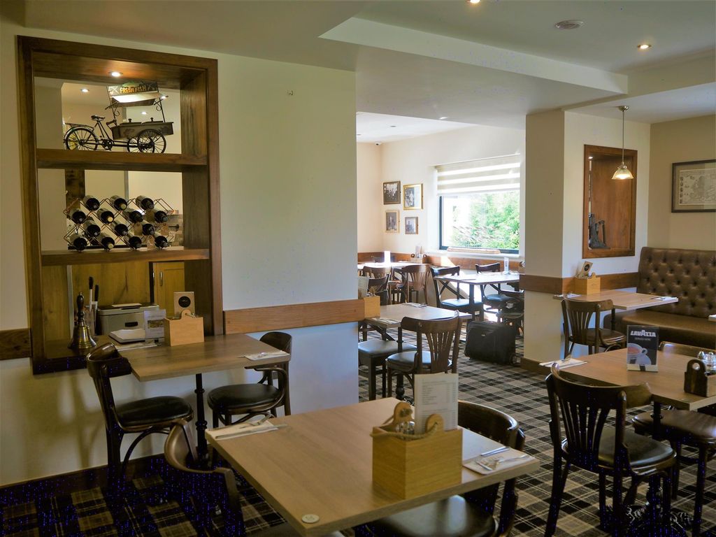 Property photo 3 of 16 Photo 2