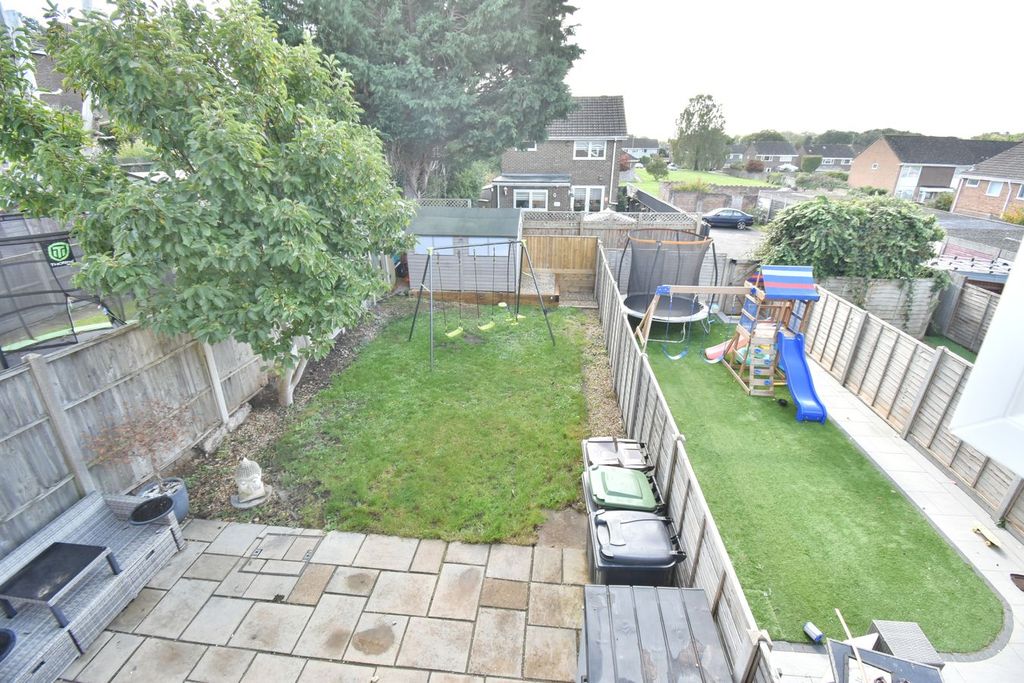 Property photo 3 of 22