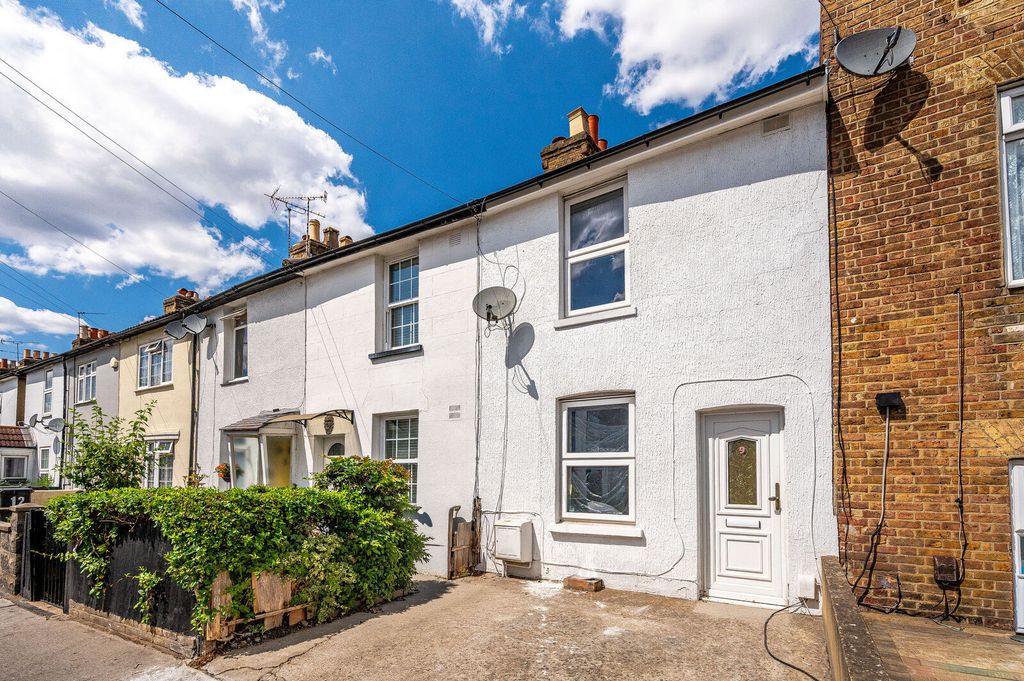Property photo 1 of 16