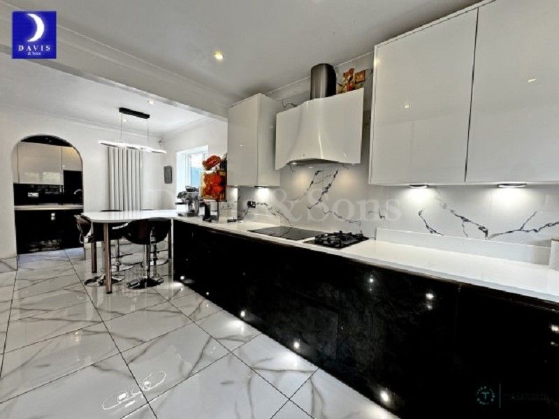 Property photo 2 of 39 Not Specified