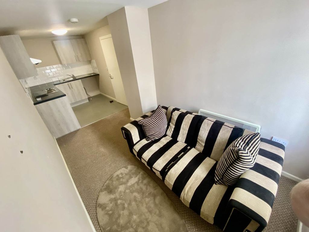 Property photo 1 of 15 Img_5441