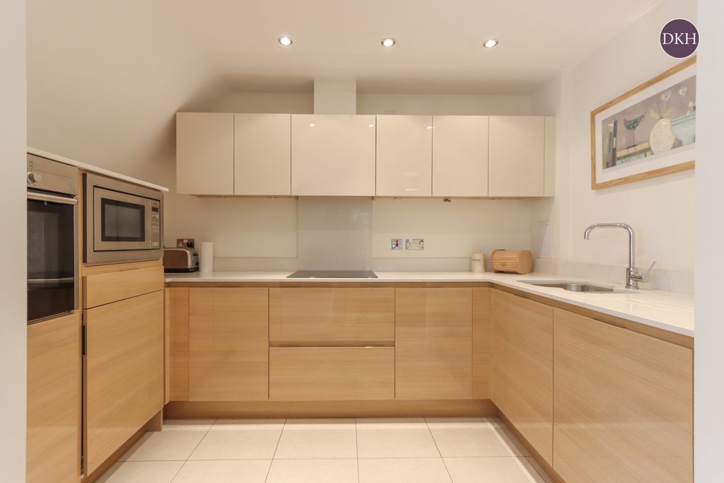 Property photo 3 of 13 Picture No. 09