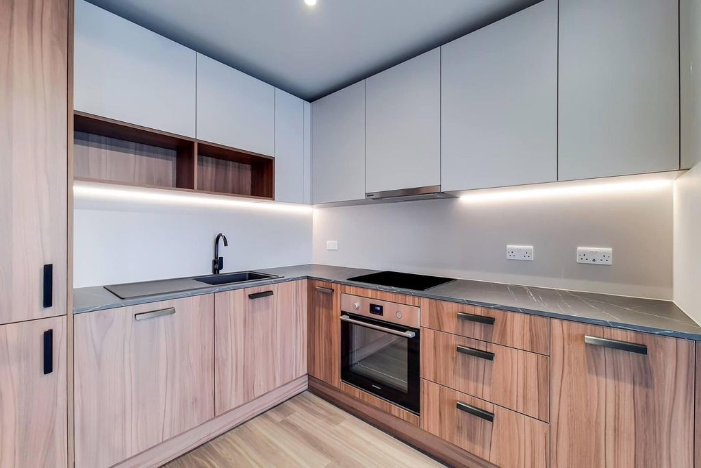 Property photo 3 of 16 543.Jpg