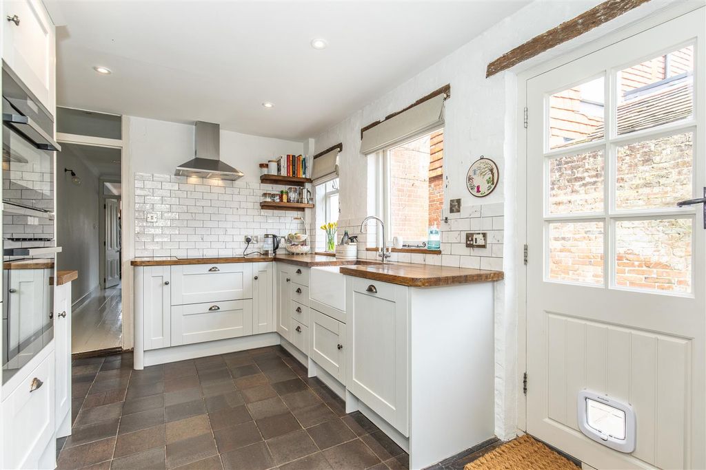 Property photo 3 of 36 1 Tingley Cottage49.Jpg