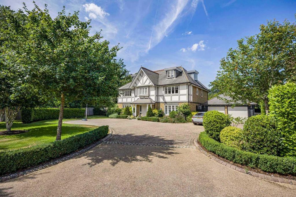Property photo 1 of 35 Image