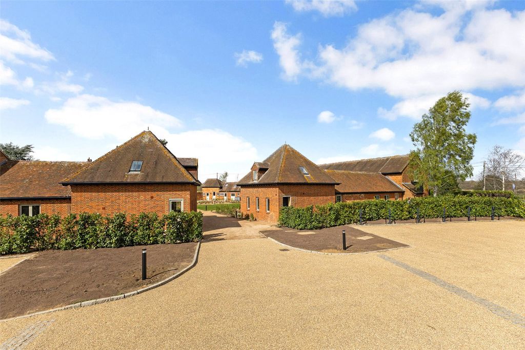 Property photo 2 of 5 The Courtyard