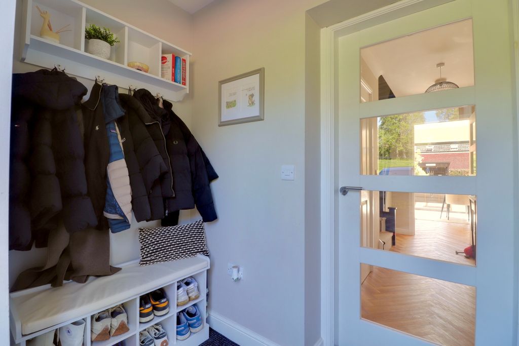 Additional image 29 of 4 bed town house for saleSt. Martins Field, Otley LS21