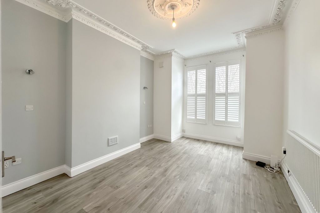 Property photo 1 of 15 Picture No. 38