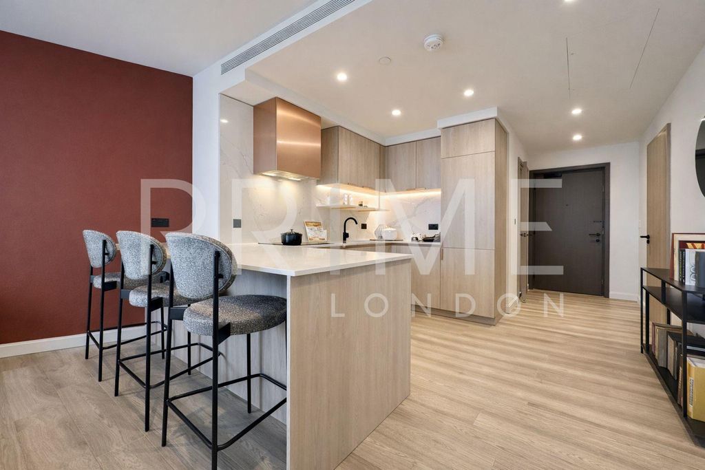 Property photo 2 of 16 Ep 4.Jpeg