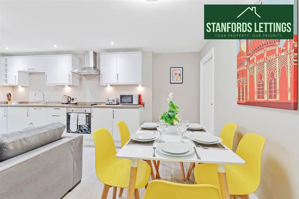 Property photo 3 of 9 Dining Table And Kitchen View.Jpg
