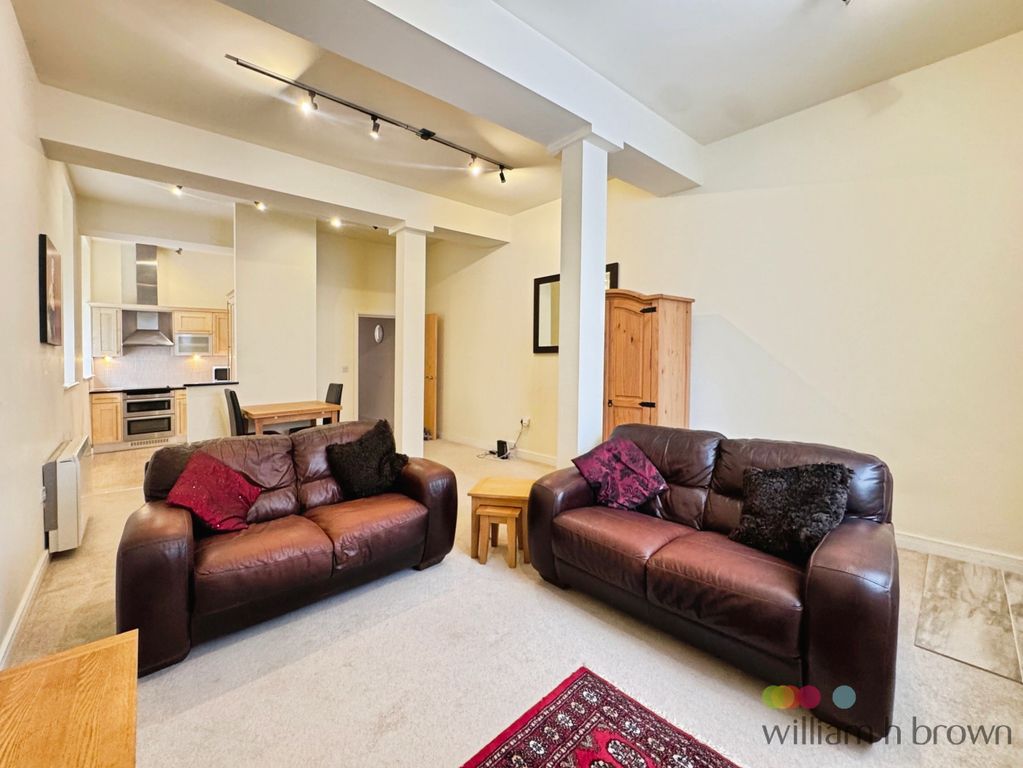 Property photo 2 of 16 Image