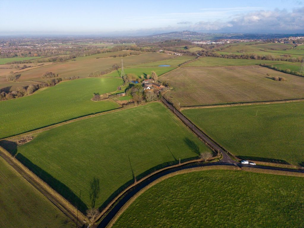 Property photo 2 of 56