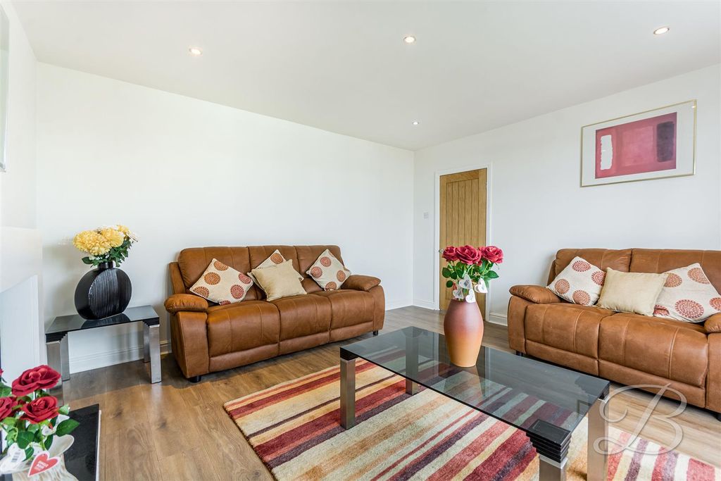 Property photo 3 of 23 Ccltd-15.Jpg
