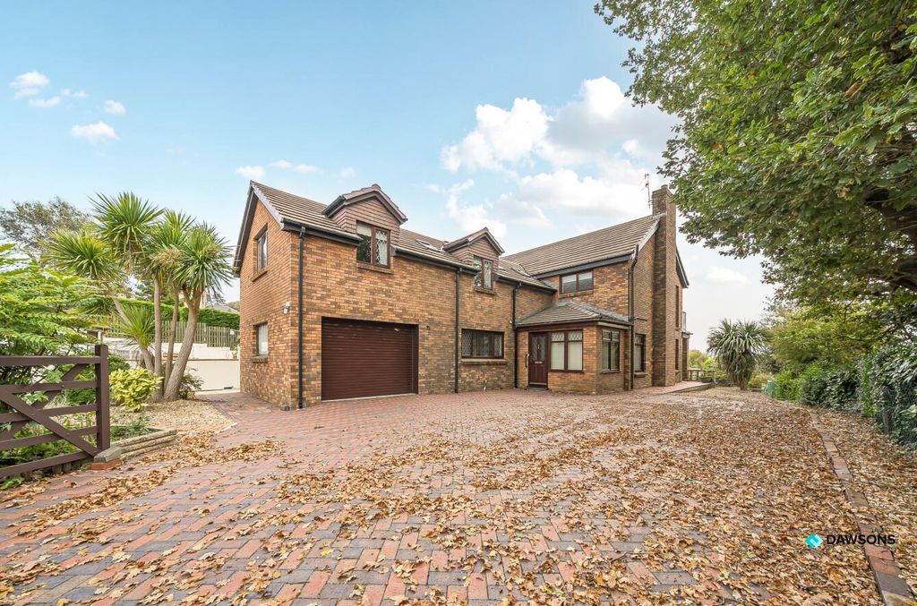 Property photo 1 of 25