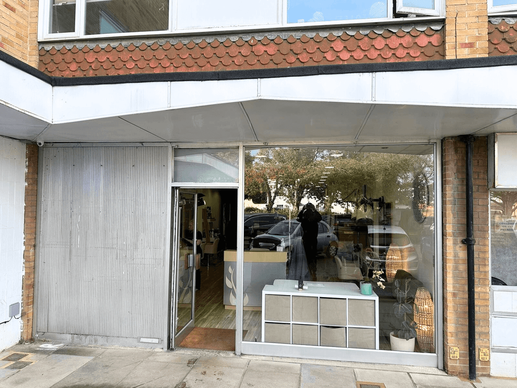 Property photo 1 of 3 Commercial Unit For Rent In Portsmouth