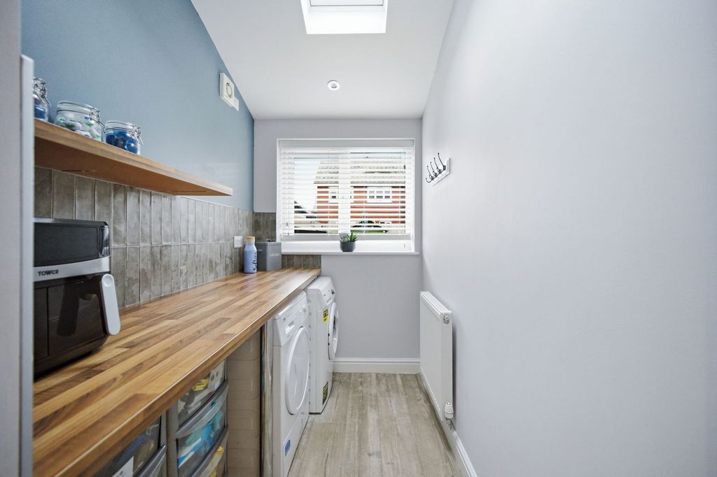 Additional image 15 of 3 bed semi-detached house for saleIvy Close, Trelewis, Treharris CF46