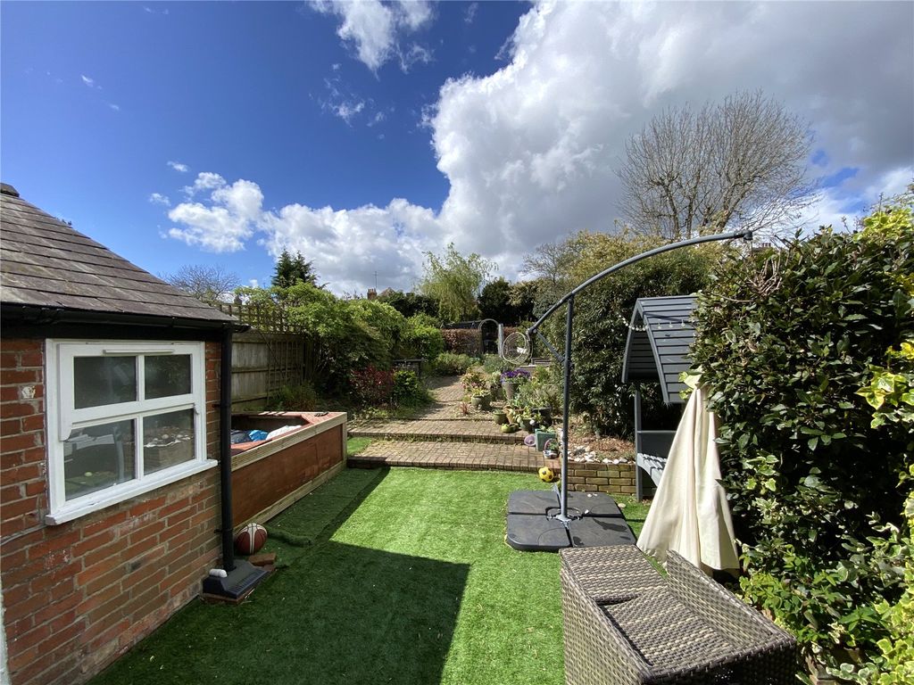 Property photo 3 of 15 Picture No. 04
