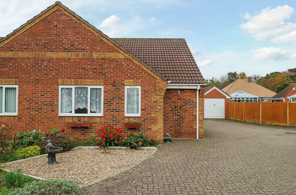 Property photo 2 of 19 1208766 (14)