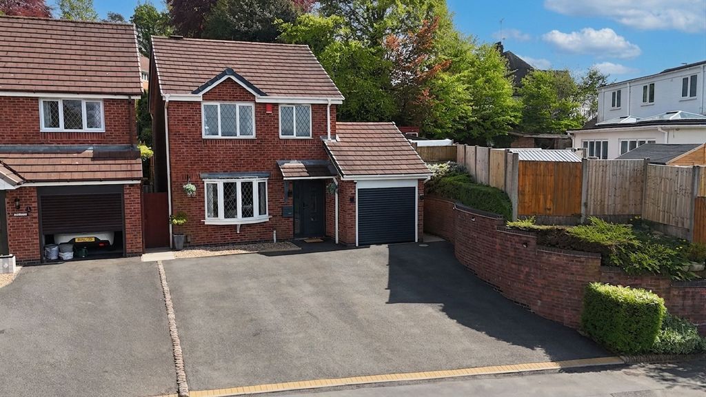 Property photo 1 of 24