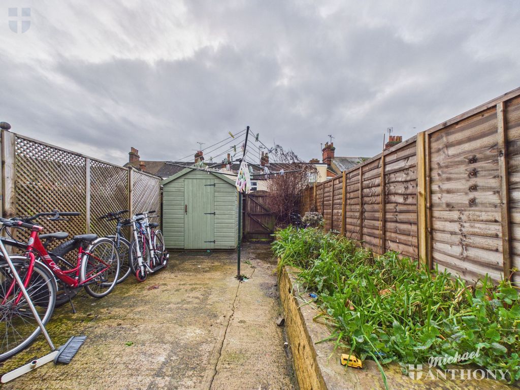 Property photo 3 of 12 Ac1Bdedde21A4A17A6c52051557B426F_80_Cam03218G0-Pr0907-Still010