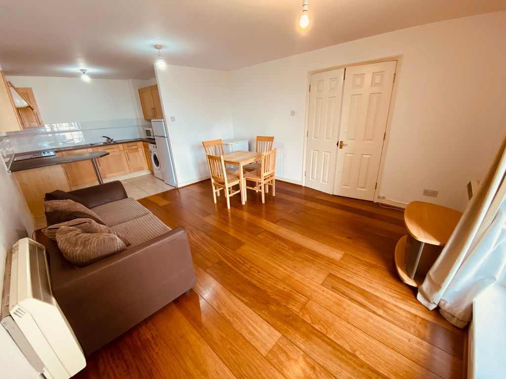 Property photo 1 of 12