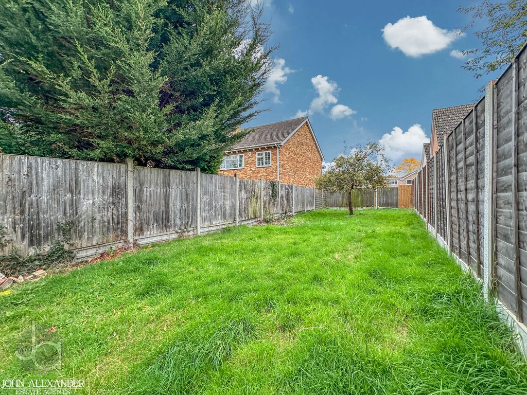 Property photo 2 of 14 20251105_150540625_0.5