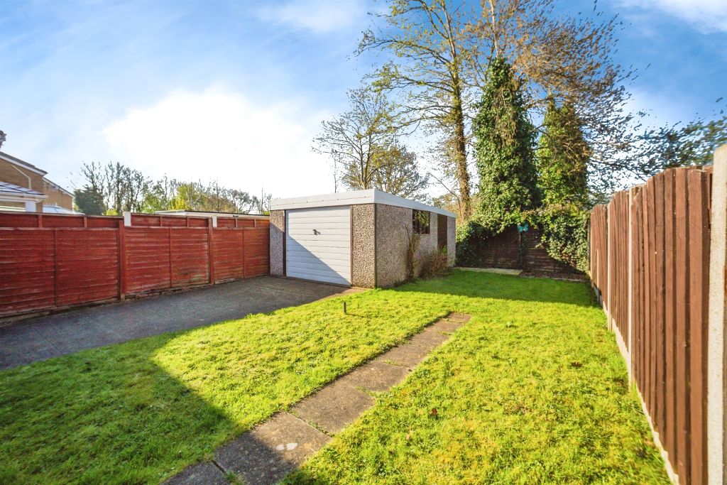 Property photo 3 of 17