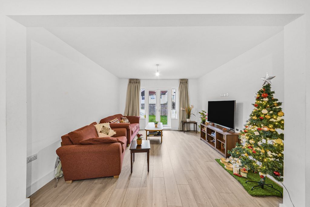 Property photo 2 of 10 Picture No. 07