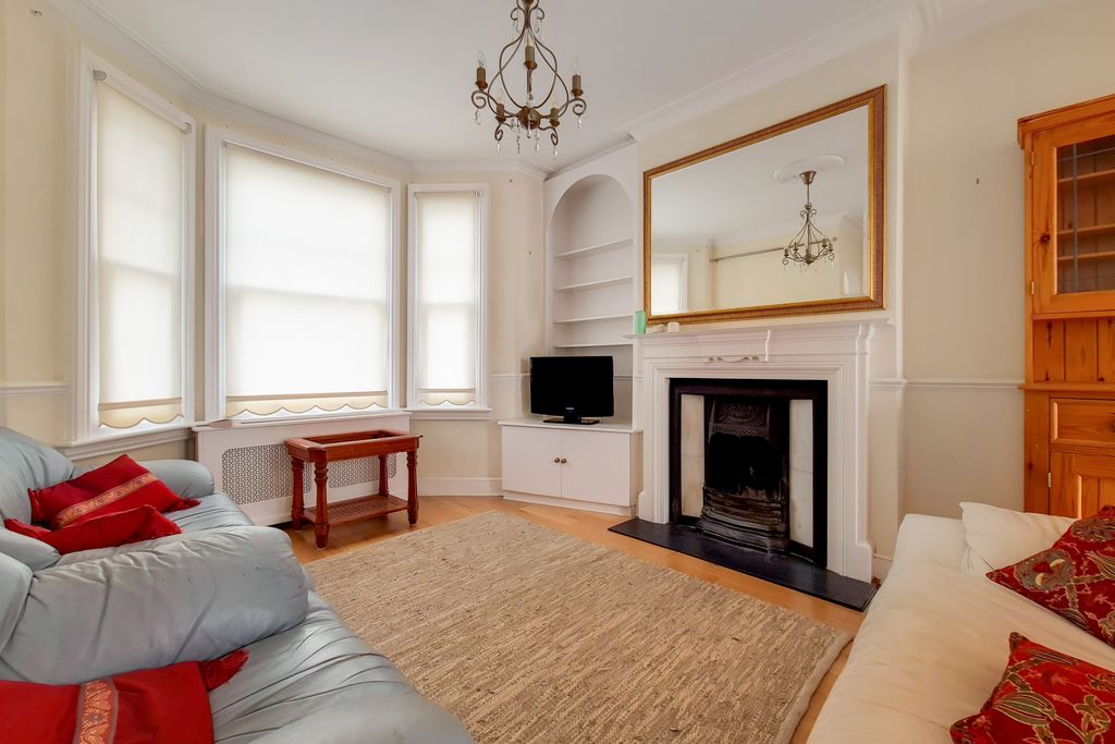 Property photo 2 of 12 Photo 1