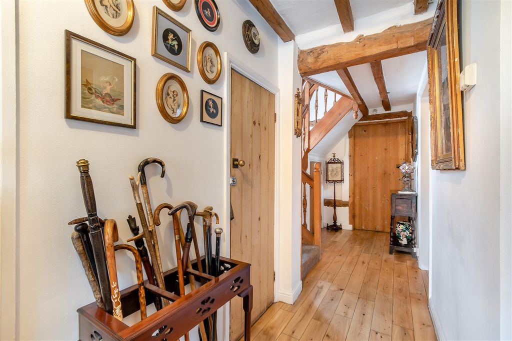 Property photo 3 of 51 8689263-Interior44.Jpg