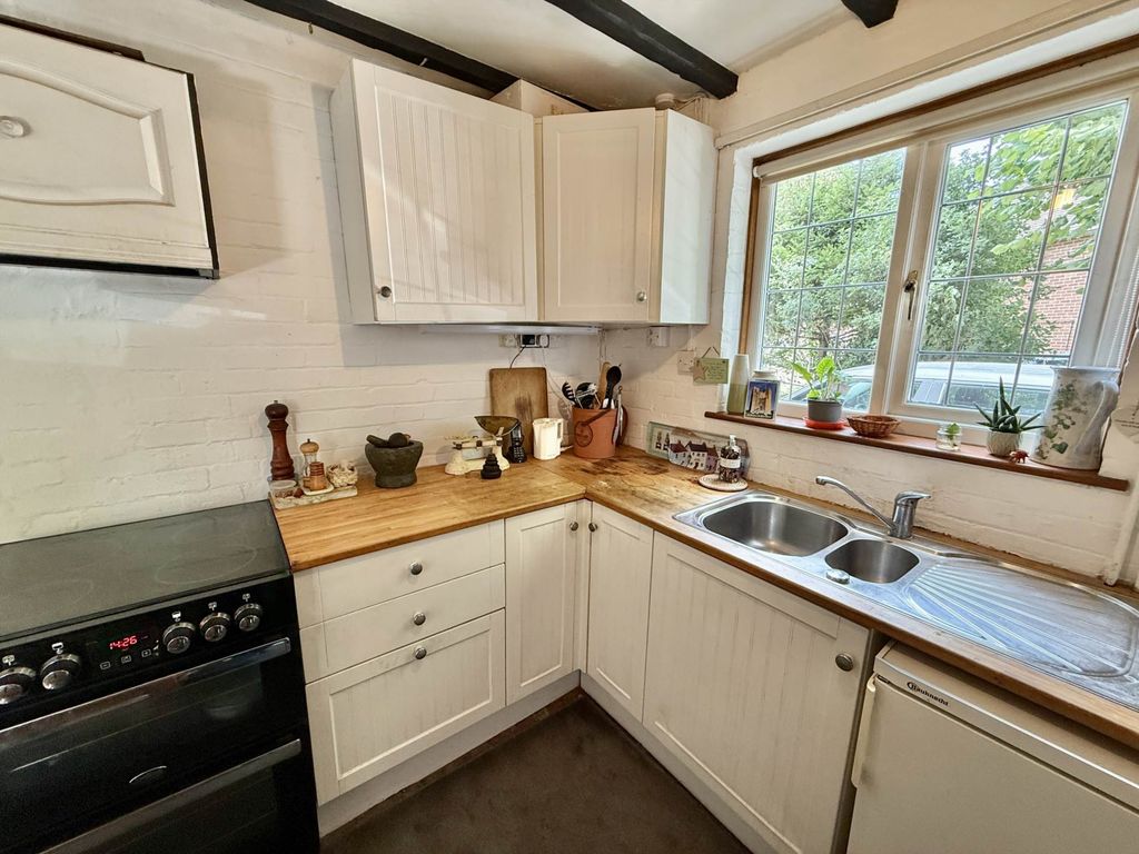 Property photo 2 of 19