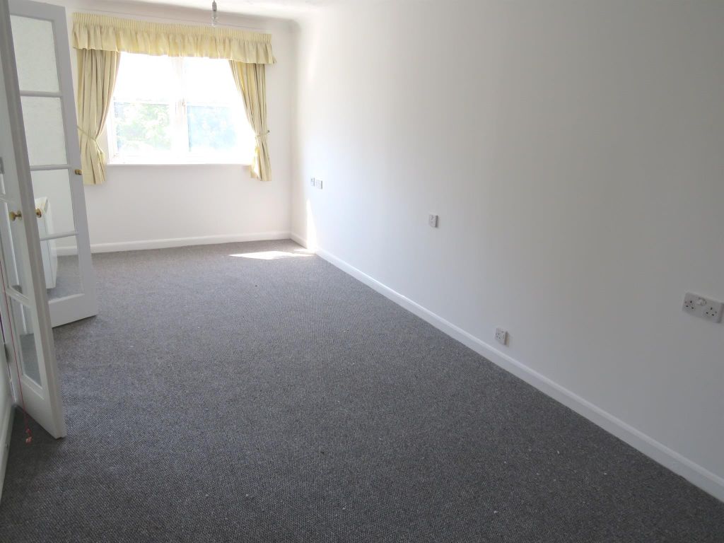 Property photo 3 of 6