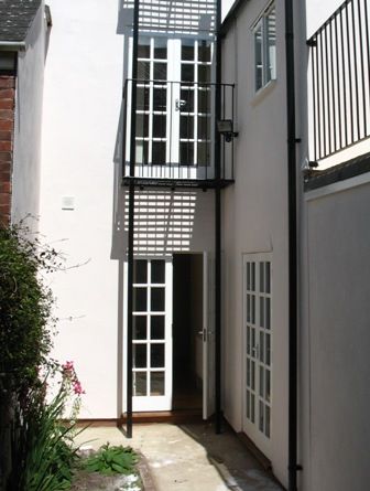 Property photo 2 of 3