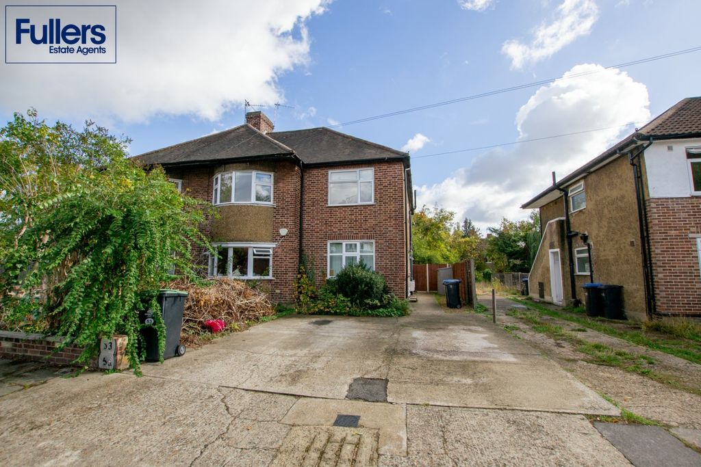 Property photo 1 of 9