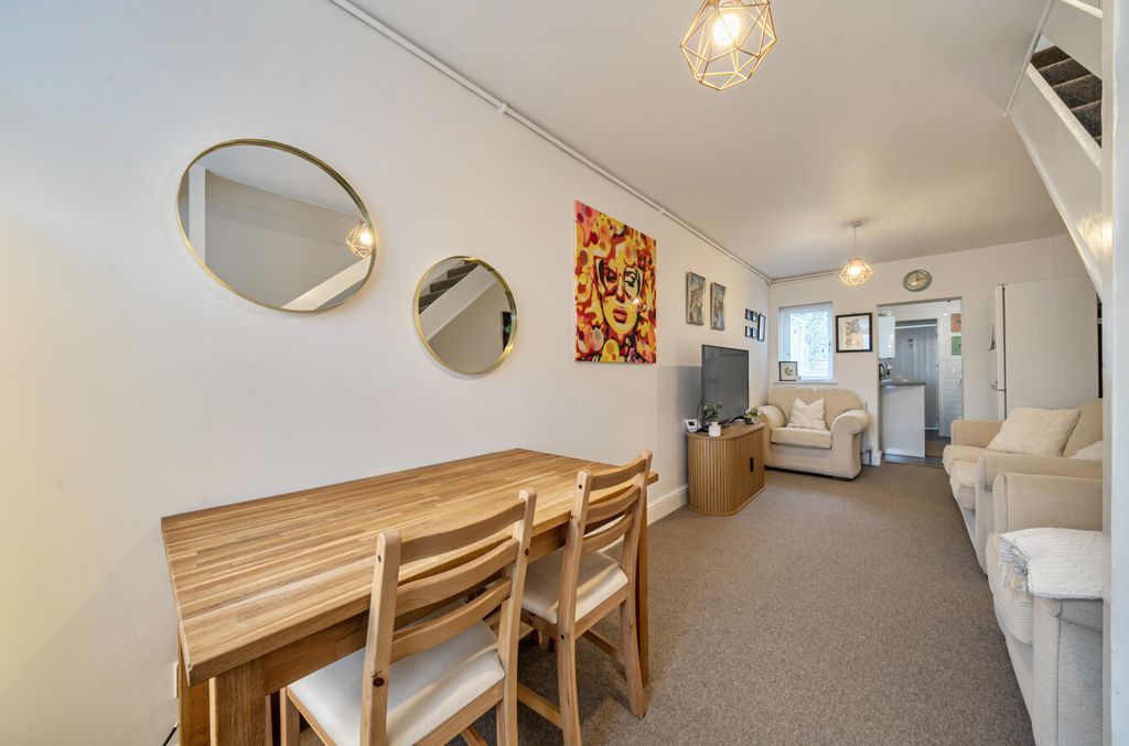 Property photo 3 of 20 1417108-17-6995B9...