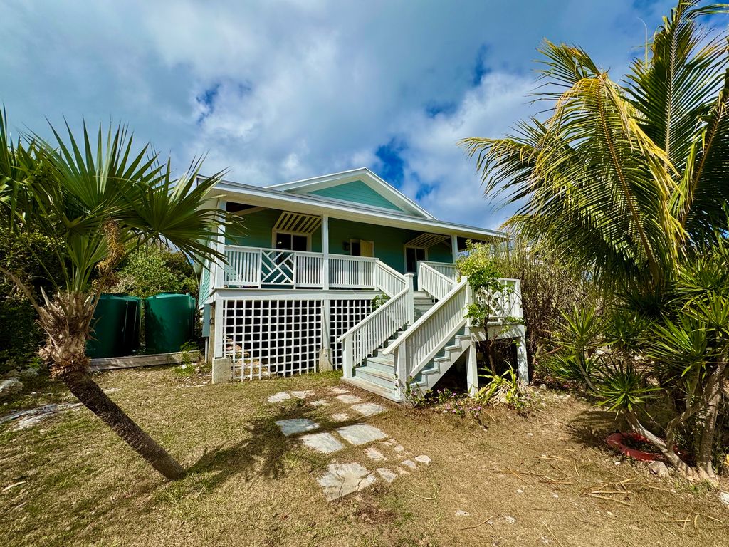Property photo 2 of 9