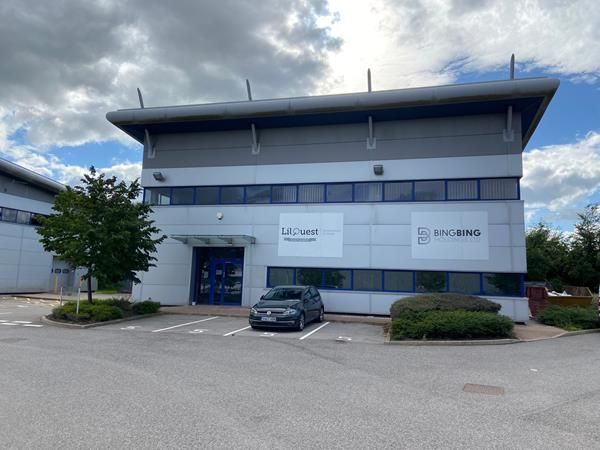 Property photo 3 of 8 Photo 12