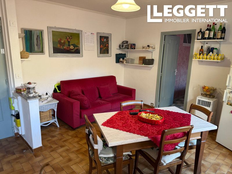 Property photo 2 of 10