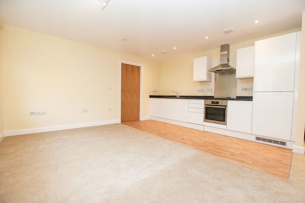 Property photo 1 of 13 3450991
