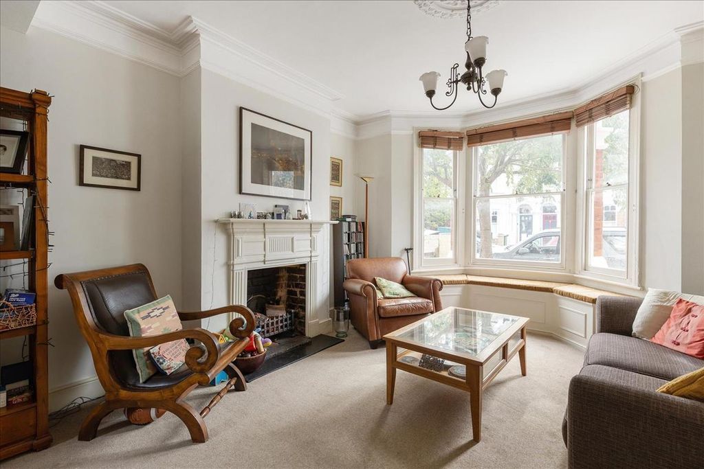 Property photo 1 of 17