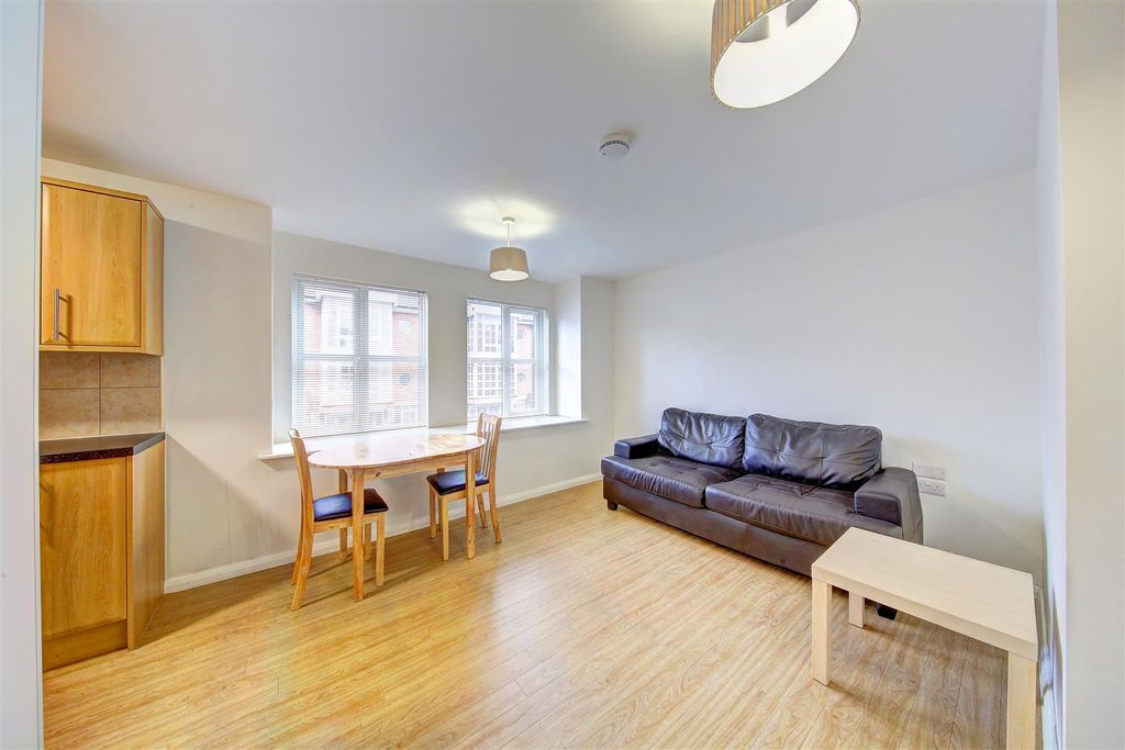 Property photo 1 of 8 1_Nelson_Court_319_Garratt_Lane_Image8_12406_4.Jpg
