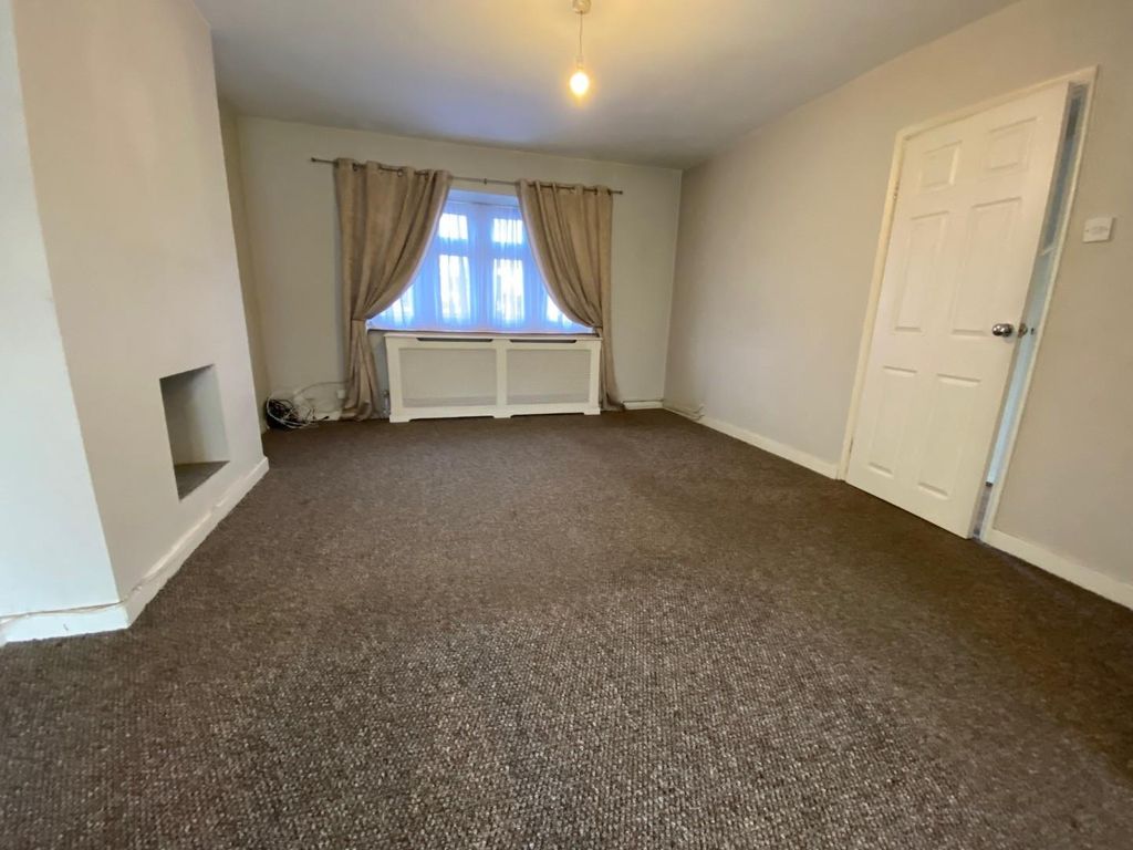 Property photo 2 of 10 T2.Jpg